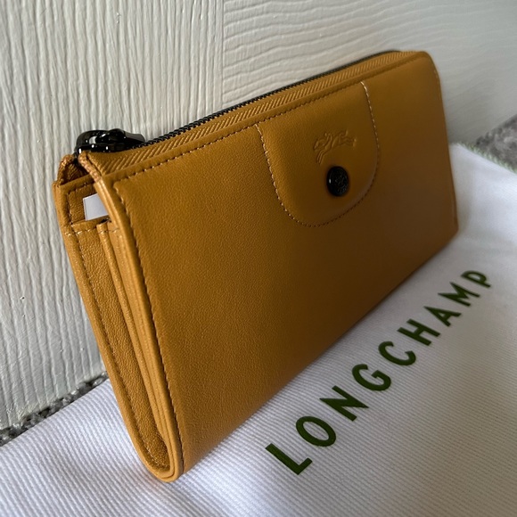 Longchamp Le Pliage Cuir Wallet - Picture 2 of 7